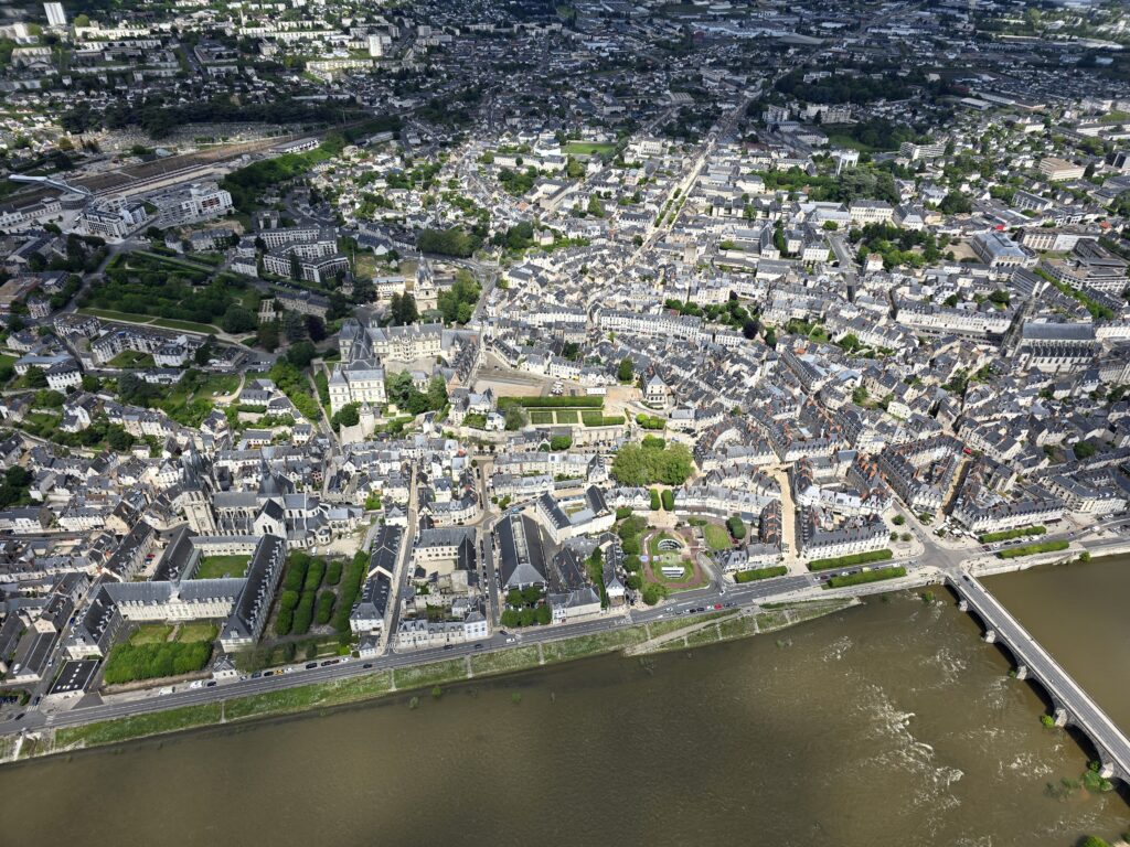 La ville de Blois vue d'en haut